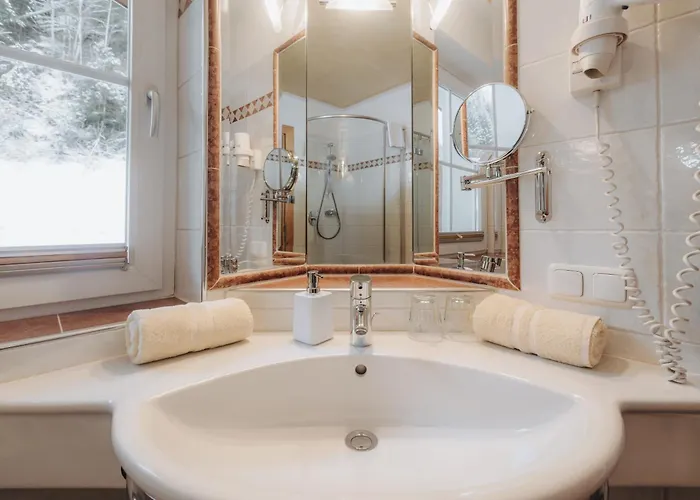 Krone 3* גרוסארל